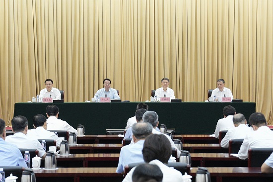 中央第六生态环境保护督察组向1xBET（中国）官方网站反馈督察情况